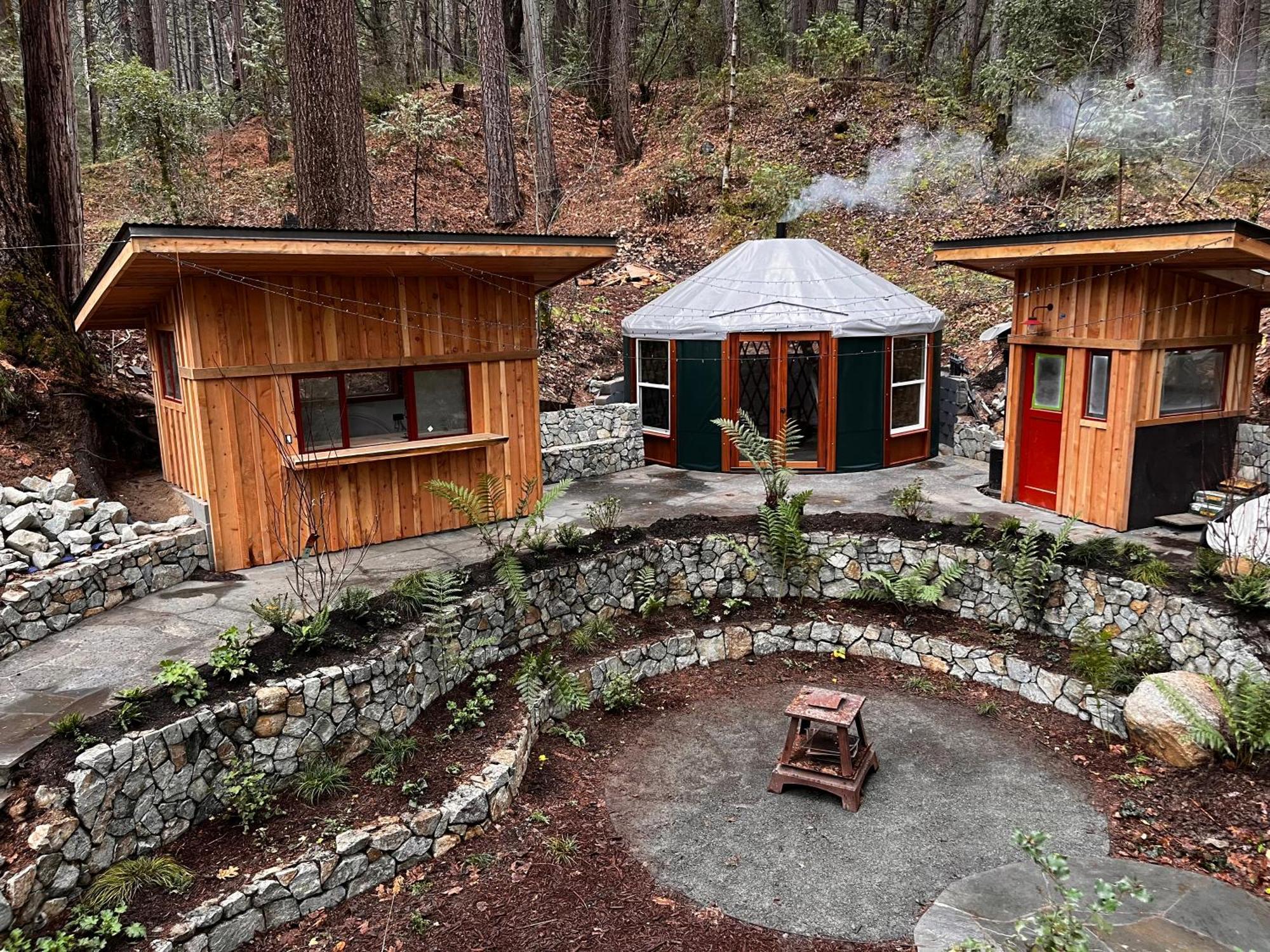 فندق Magical Yurt In The Woods - 2 Miles From Town مدينة نيفادا المظهر الخارجي الصورة