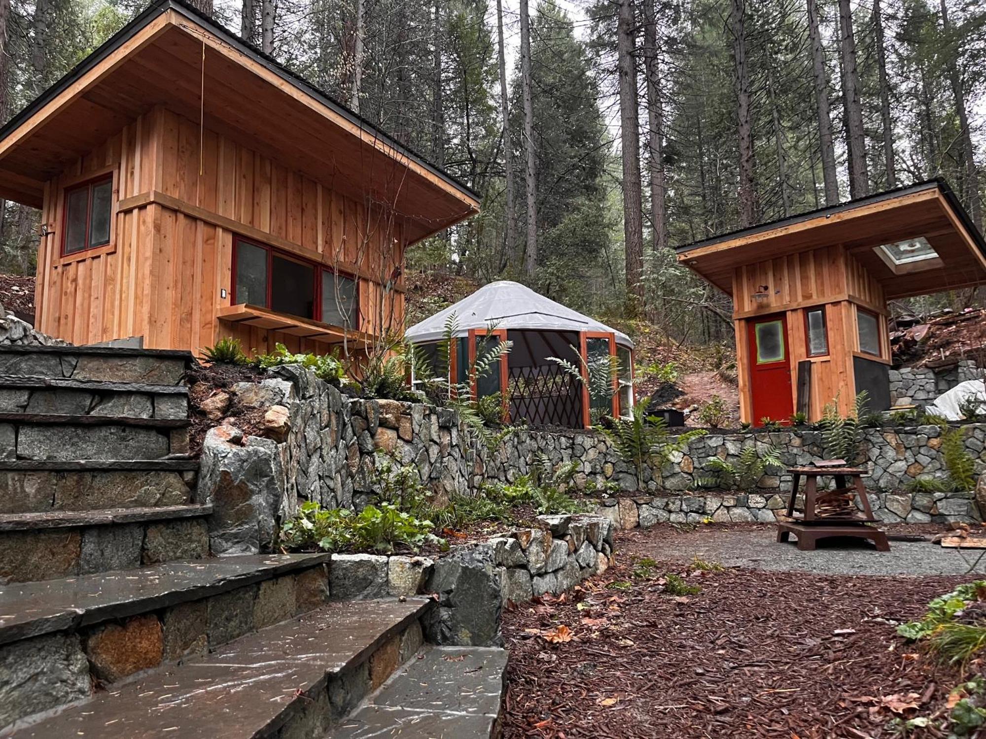 فندق Magical Yurt In The Woods - 2 Miles From Town مدينة نيفادا المظهر الخارجي الصورة